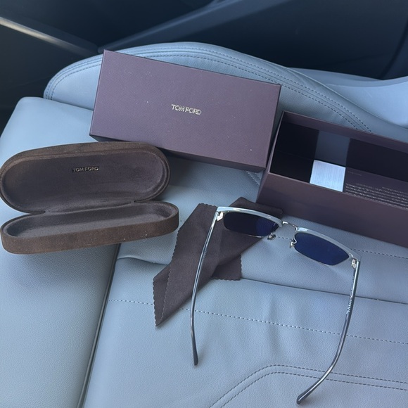 TOM FORD Men's FT0997-Hudson Half-Rim Square Sunglasses l - Picture 14 of 15